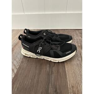 Copied - On Cloud Sky Sneakers sz 4.5 youth in black and white